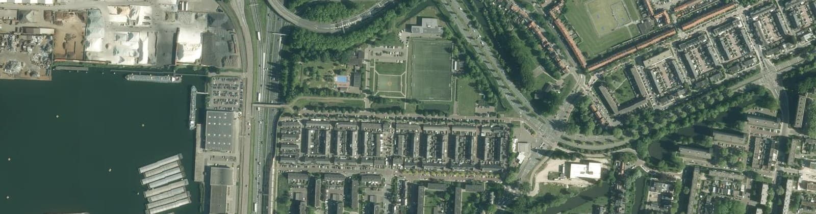 Luchtfoto van Zeehavenlaan en omgeving