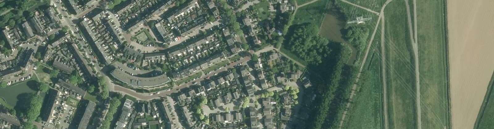 Luchtfoto van Johanna Naber-erf en omgeving