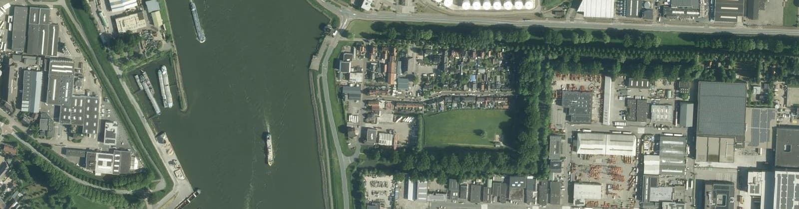 Luchtfoto van Wieldrecht