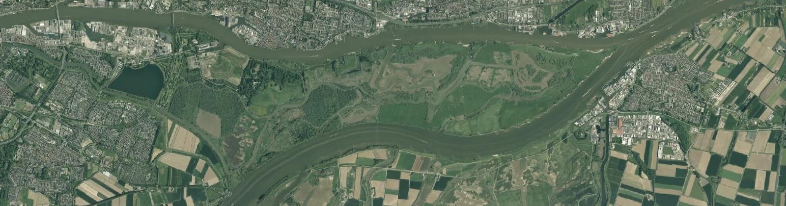 Luchtfoto van Merwelanden