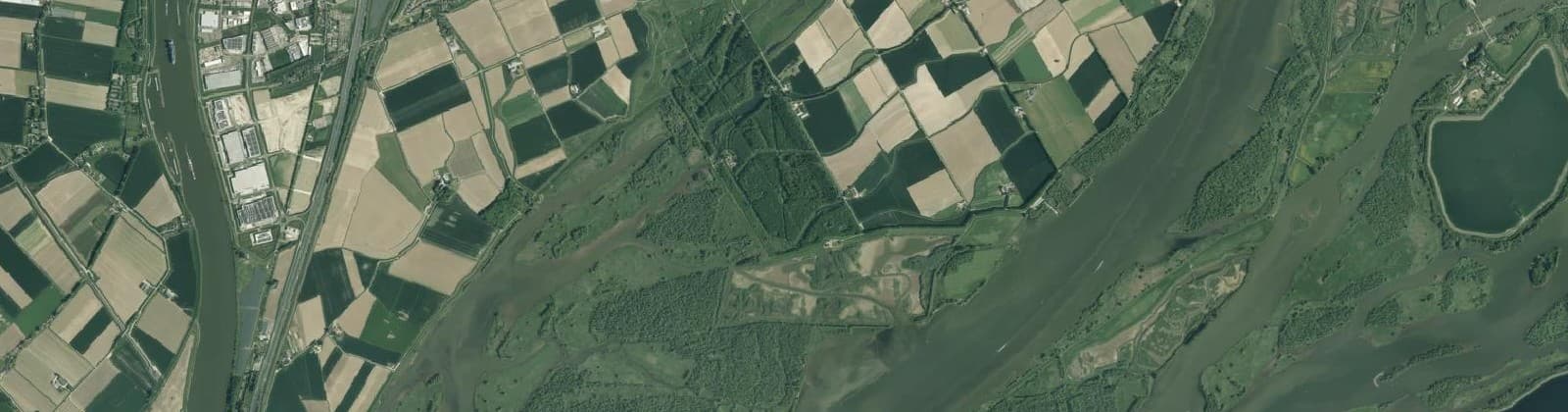 Luchtfoto van Dordtse Biesbosch