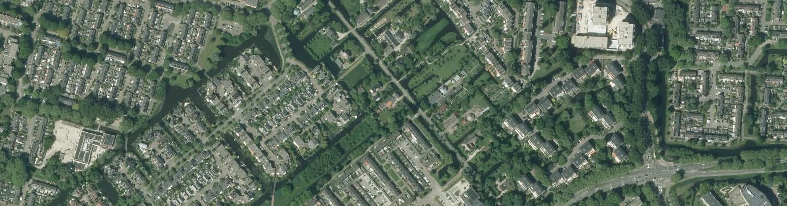 Luchtfoto van Bloemendaalseweg