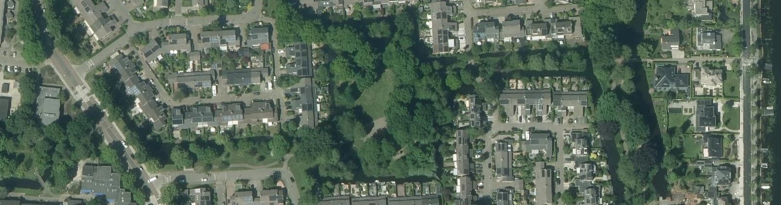 Luchtfoto van Grassen- Waterbuurt