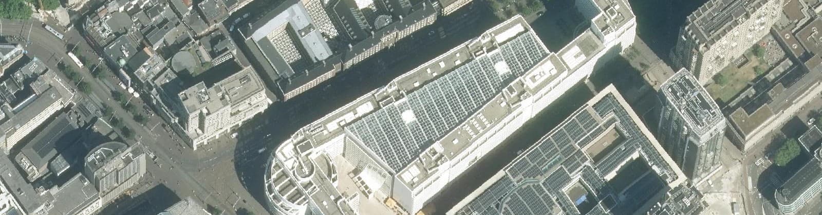 Luchtfoto van Uilebomen