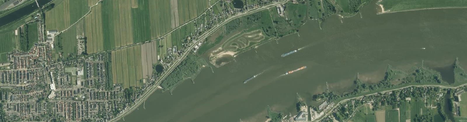 Luchtfoto van Avelinge diep