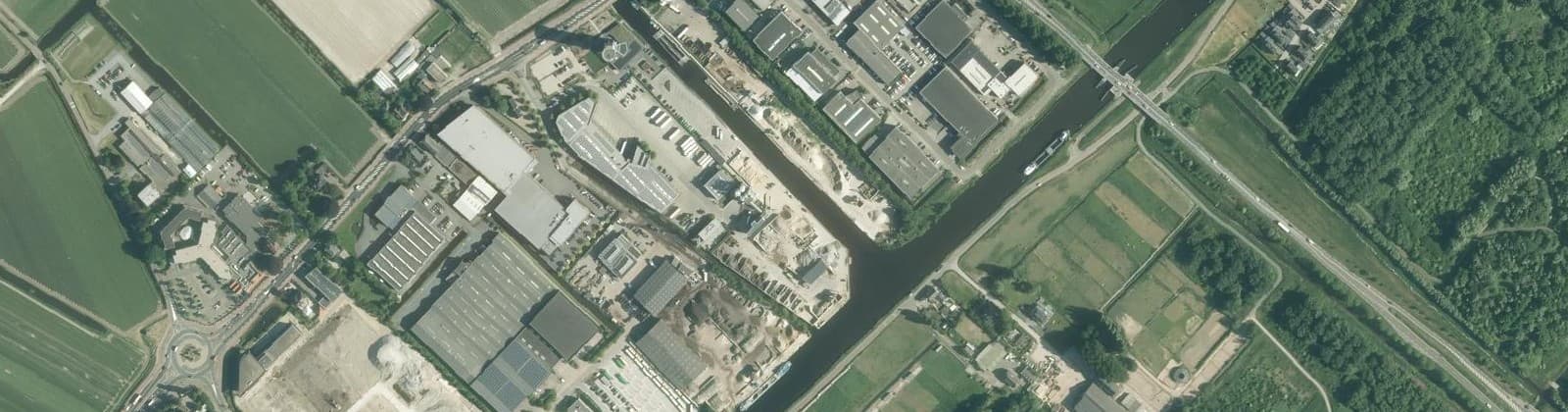 Luchtfoto van De Arnoud