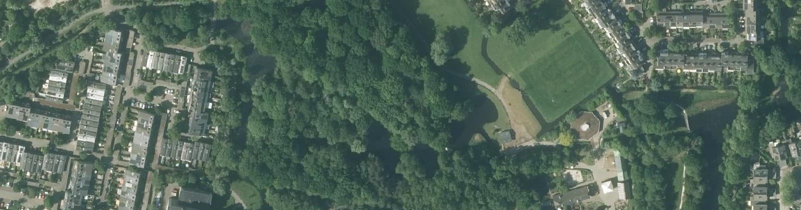 Luchtfoto van Merenwijk-Centrum