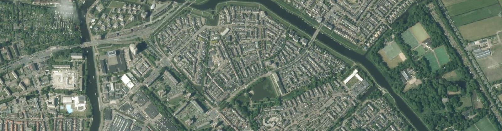Luchtfoto van Buitenhof-Midden-West