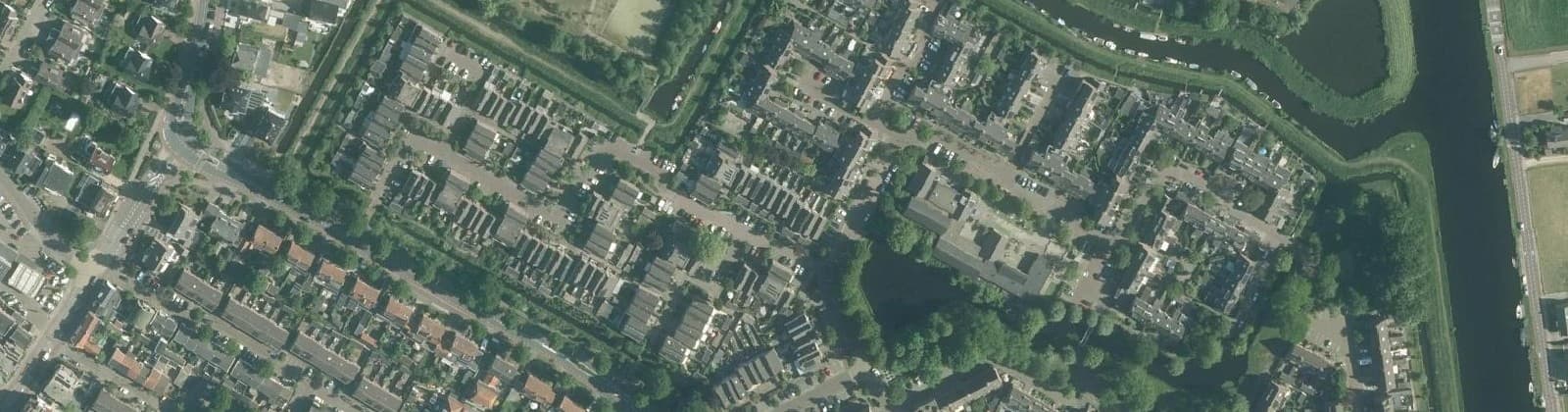 Luchtfoto van Meerenburgh