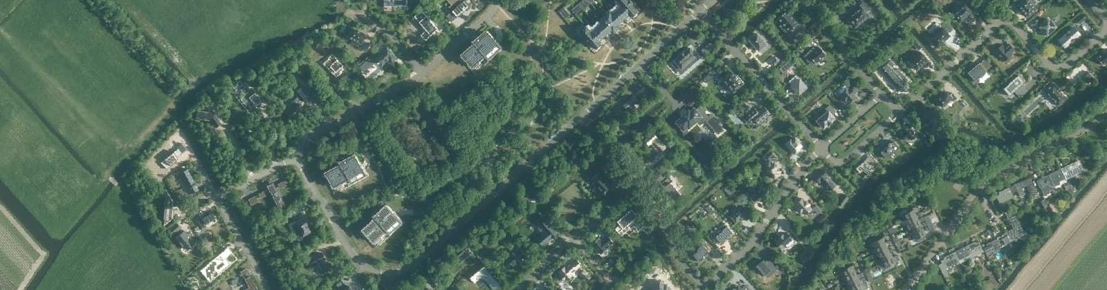 Luchtfoto van Sancta Maria Noordwijkerhout