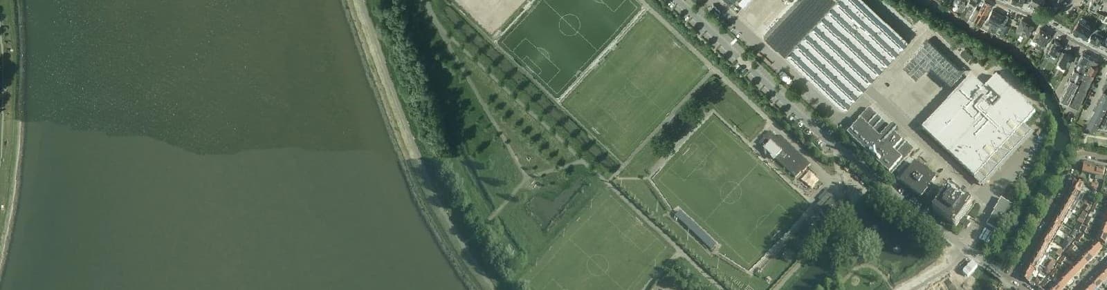 Luchtfoto van Sportpark Slobbengors
