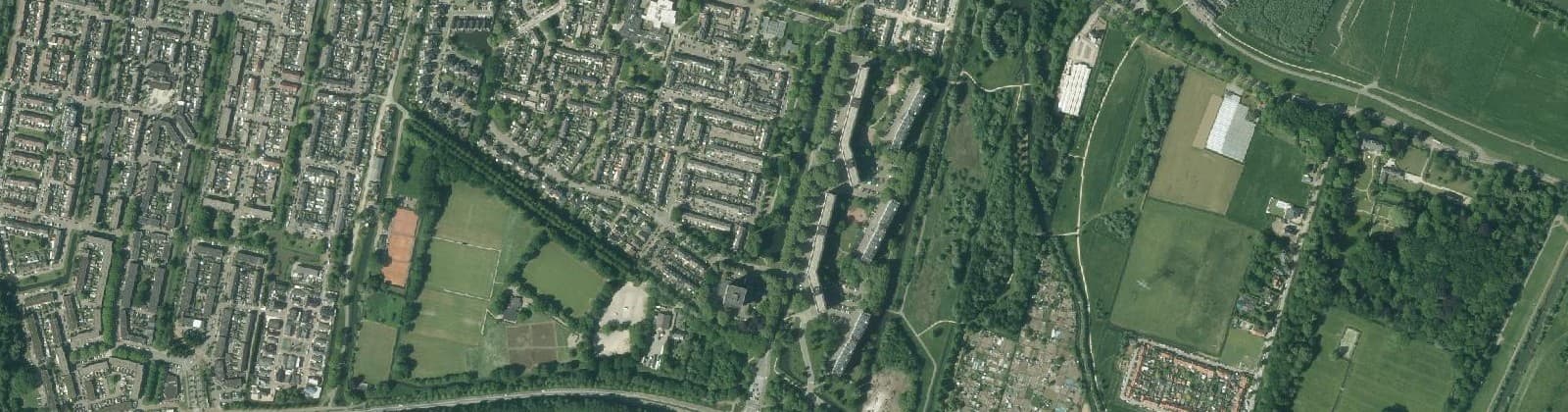 Luchtfoto van Bolnes