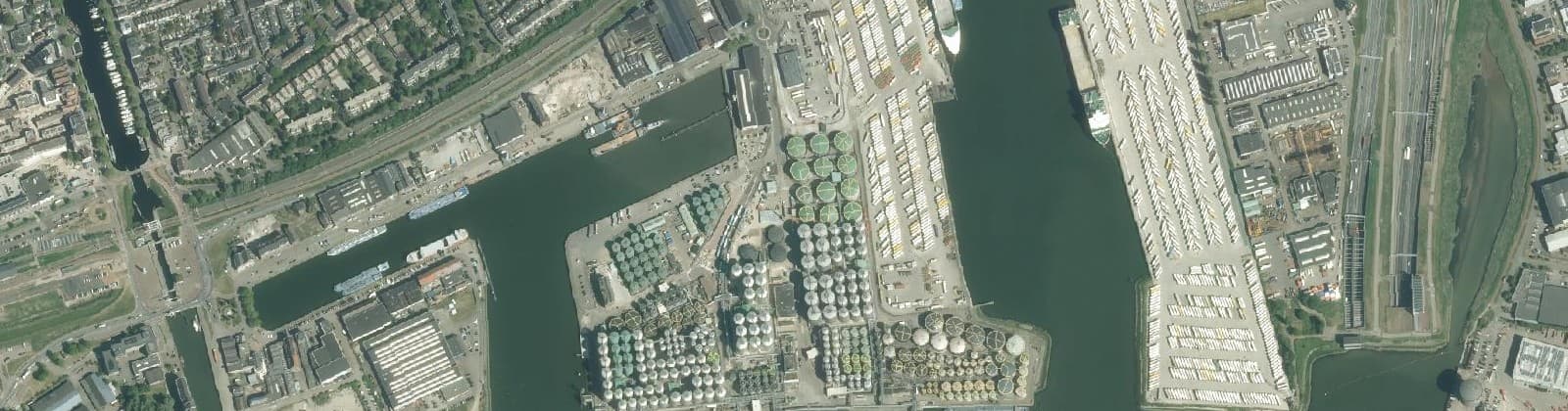 Luchtfoto van Havengebied Oost