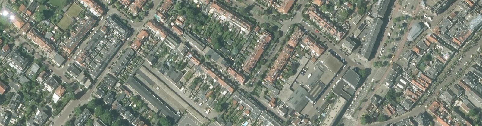 Luchtfoto van Bloemenwijk