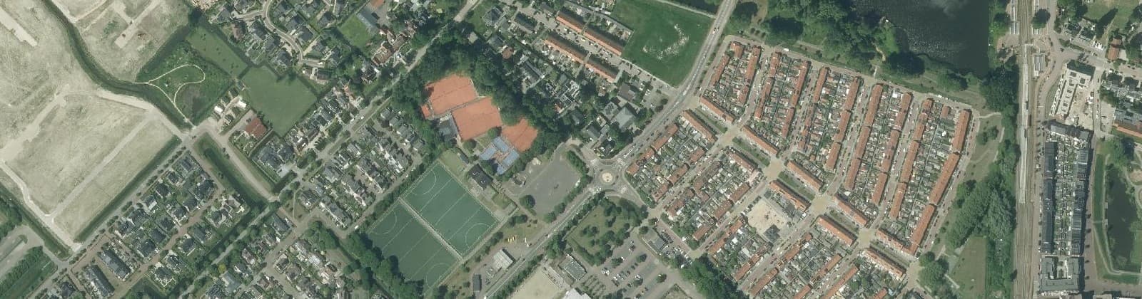 Luchtfoto van Bomenwijk