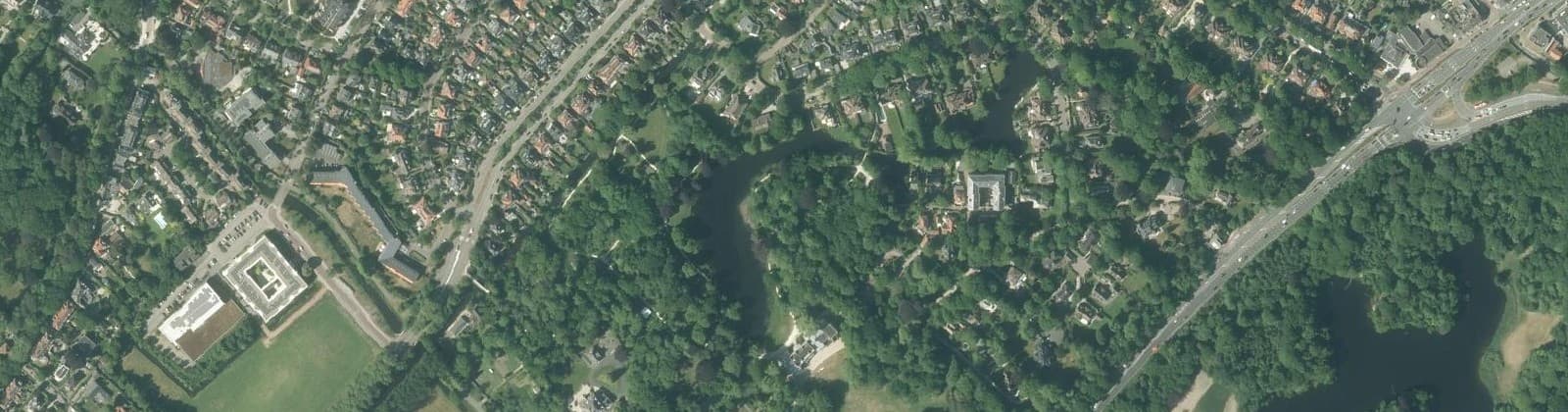 Luchtfoto van De Paauw