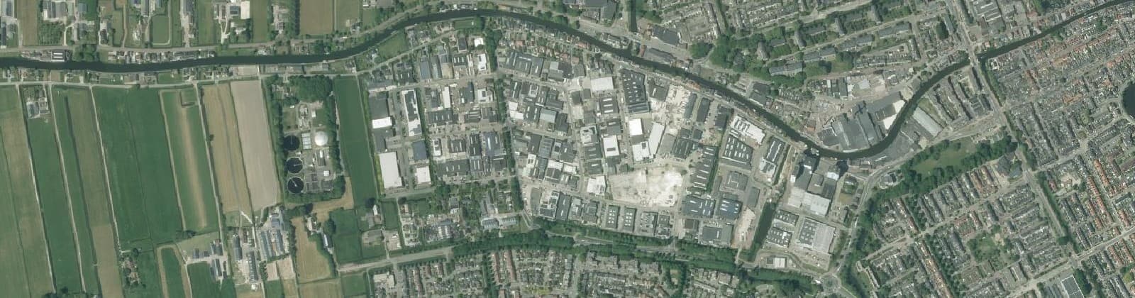 Luchtfoto van Bedrijventerrein Barwoutswaarder
