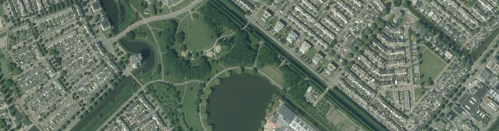 Luchtfoto van Burgemeester Hoekstrapark