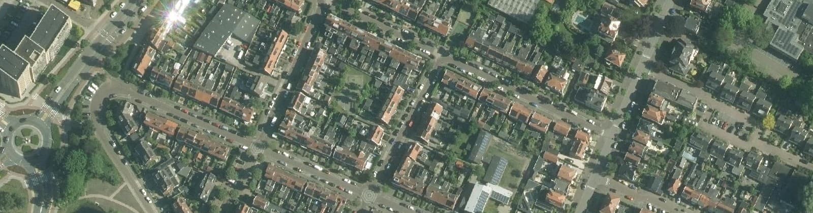 Luchtfoto van Prins Bernhardstraat en omgeving