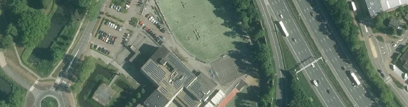 Luchtfoto van Develsteincollege