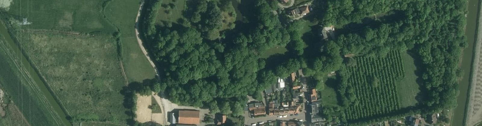Luchtfoto van Kern Ellewoutsdijk
