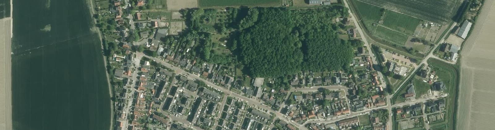 Luchtfoto van Wolphaartsdijk