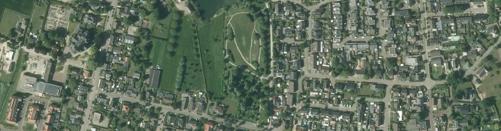 Luchtfoto van Kern Boven-Leeuwen
