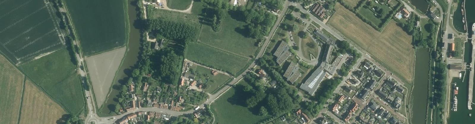 Luchtfoto van Zanddijk
