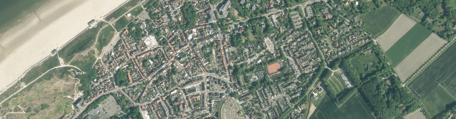 Luchtfoto van Domburg