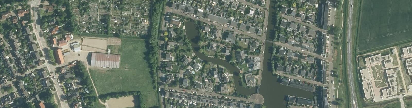 Luchtfoto van Lammerenburg