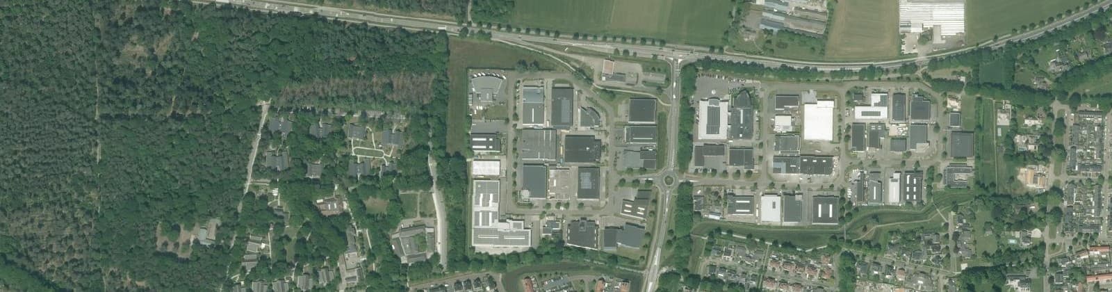 Luchtfoto van Bedrijventerrein Rijt-West en Rijt-Oost