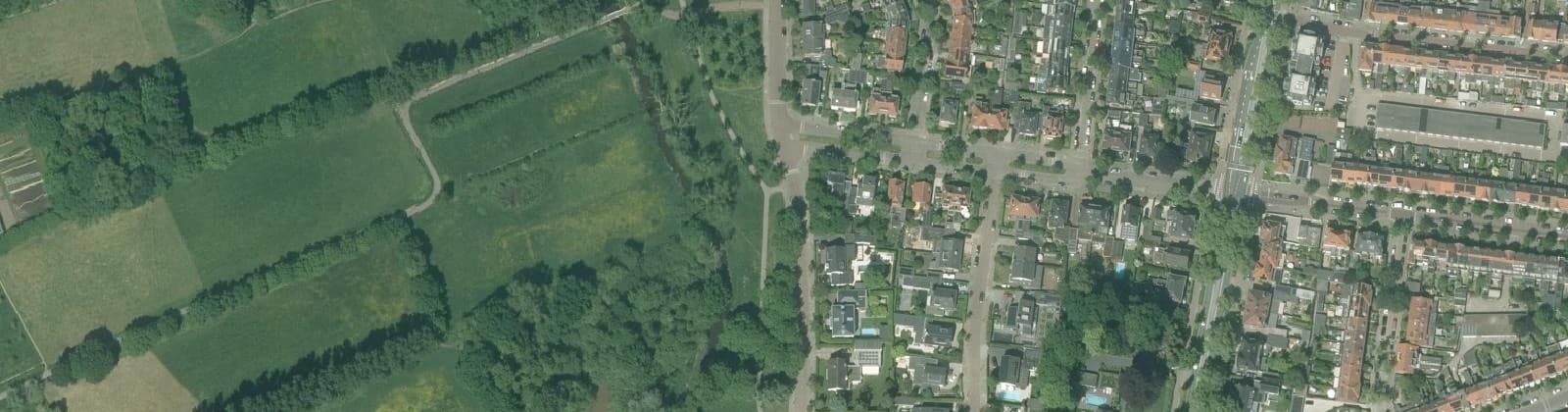Luchtfoto van Genneperzijde