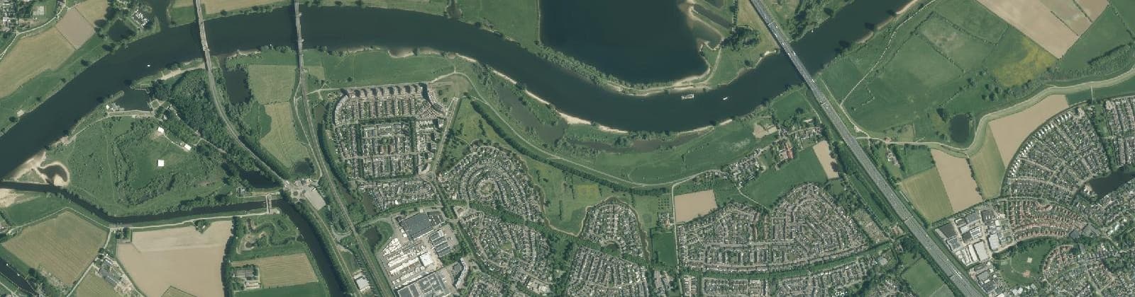 Luchtfoto van Oud Empel