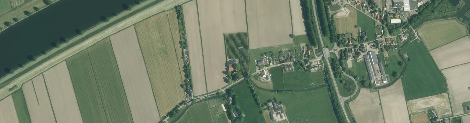 Luchtfoto van Heesbeen