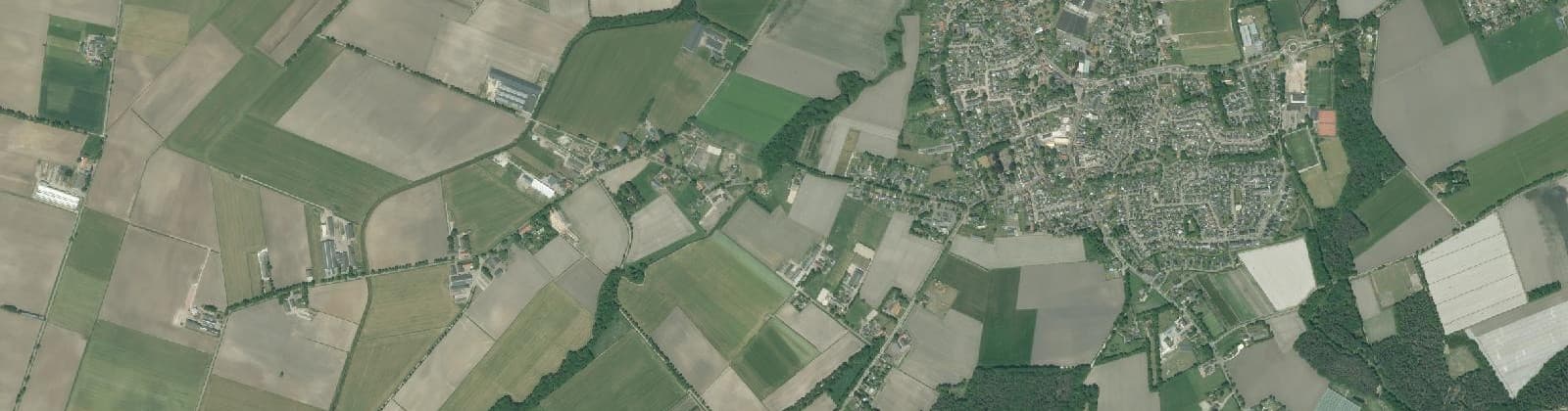 Luchtfoto van Verspreide huizen Middelbeers