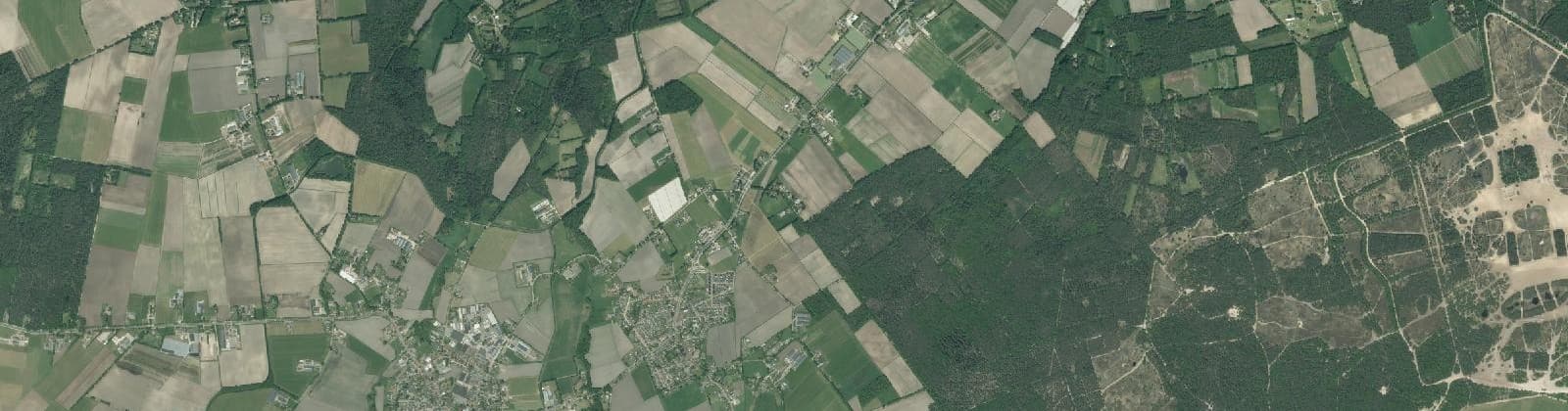 Luchtfoto van Verspreide huizen Oostelbeers