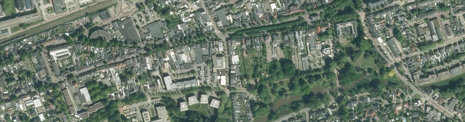 Luchtfoto van omg. De Lind/Kerkstraat
