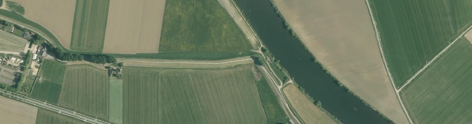 Luchtfoto van Macharen