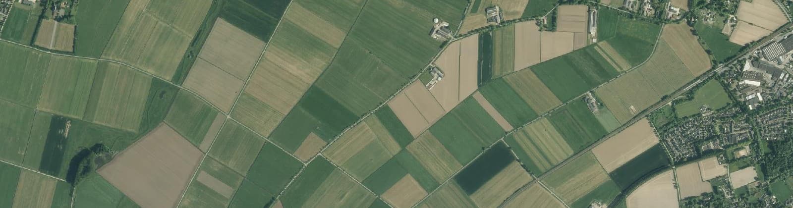 Luchtfoto van Buitengebied Deursen en Dennenburg