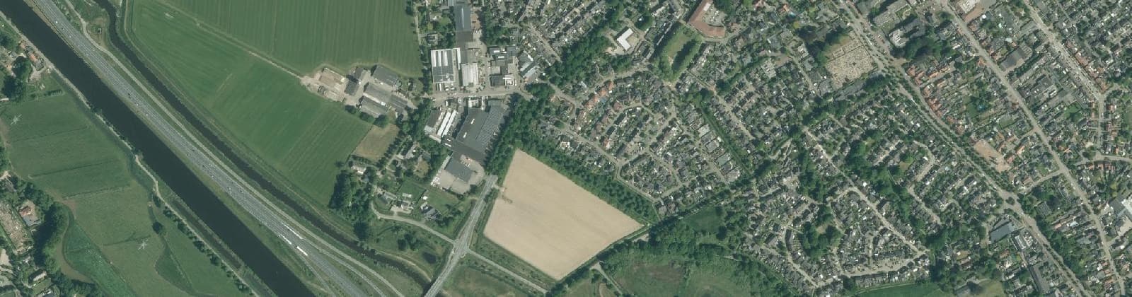 Luchtfoto van Verspreide huizen Beekveld-Hersend