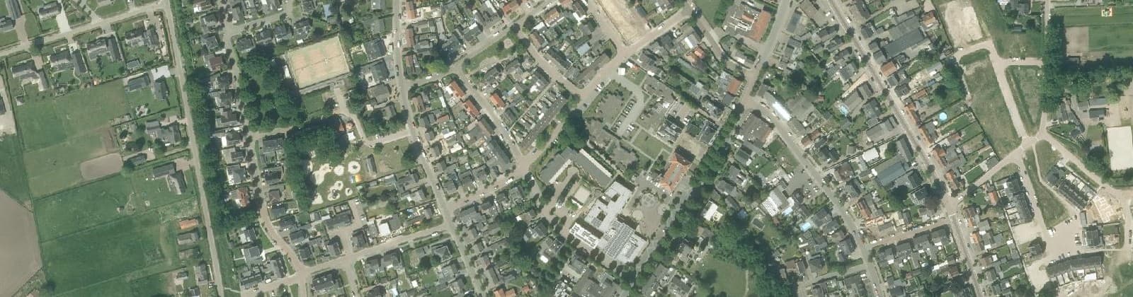 Luchtfoto van Someren-Eind centrum