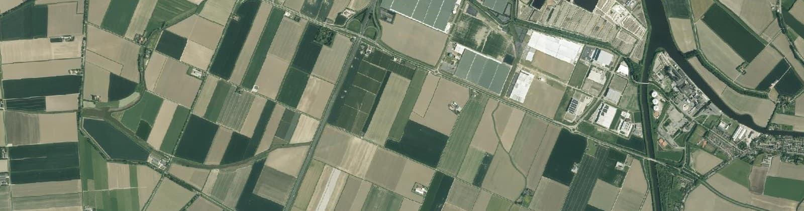 Luchtfoto van Verspreide huizen in het Oosten