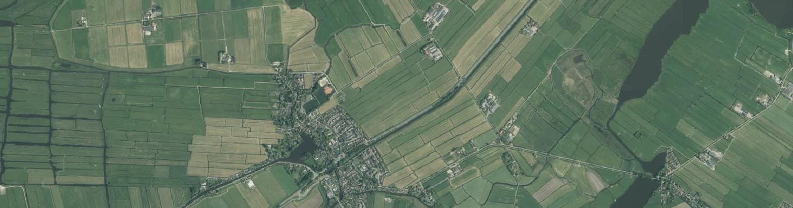 Luchtfoto van Broek in Waterland