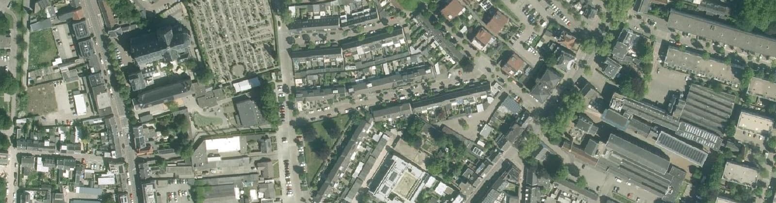 Luchtfoto van Kasteel Oost