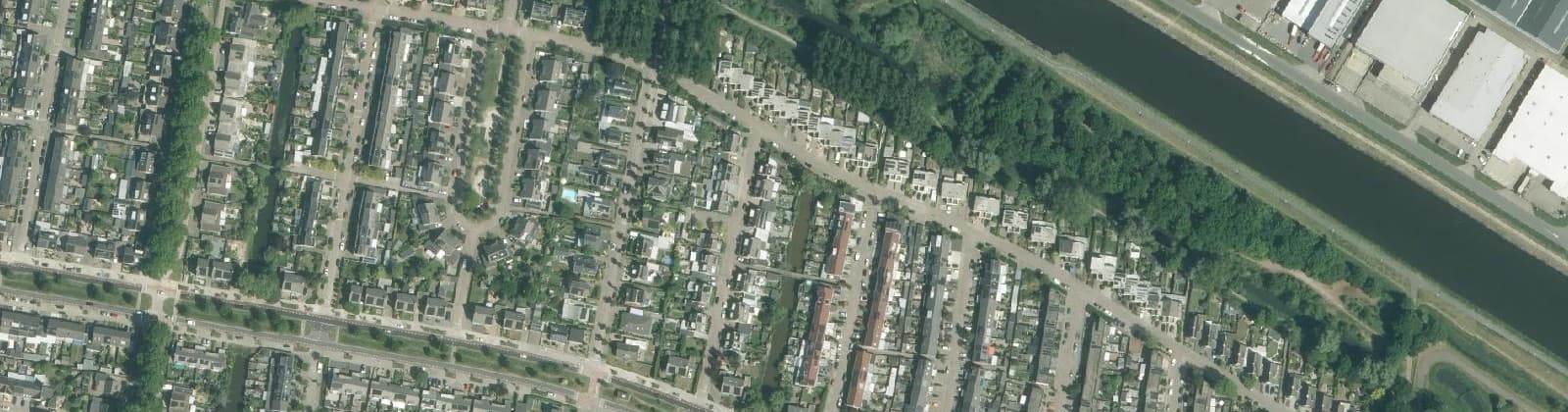 Luchtfoto van Leeuwerik Oost