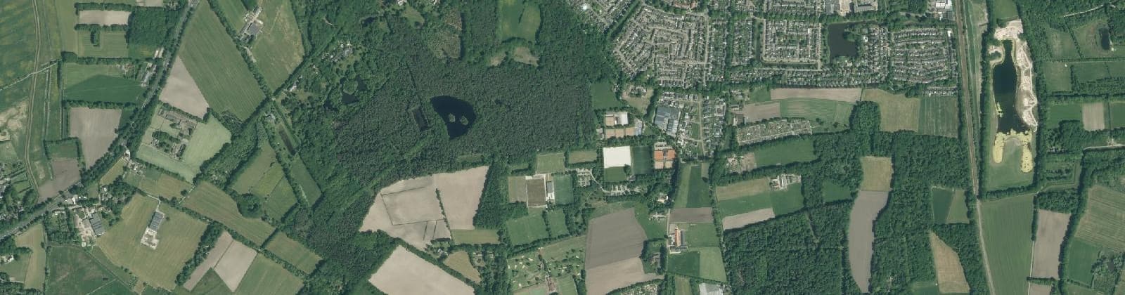 Luchtfoto van Bergenshuizen