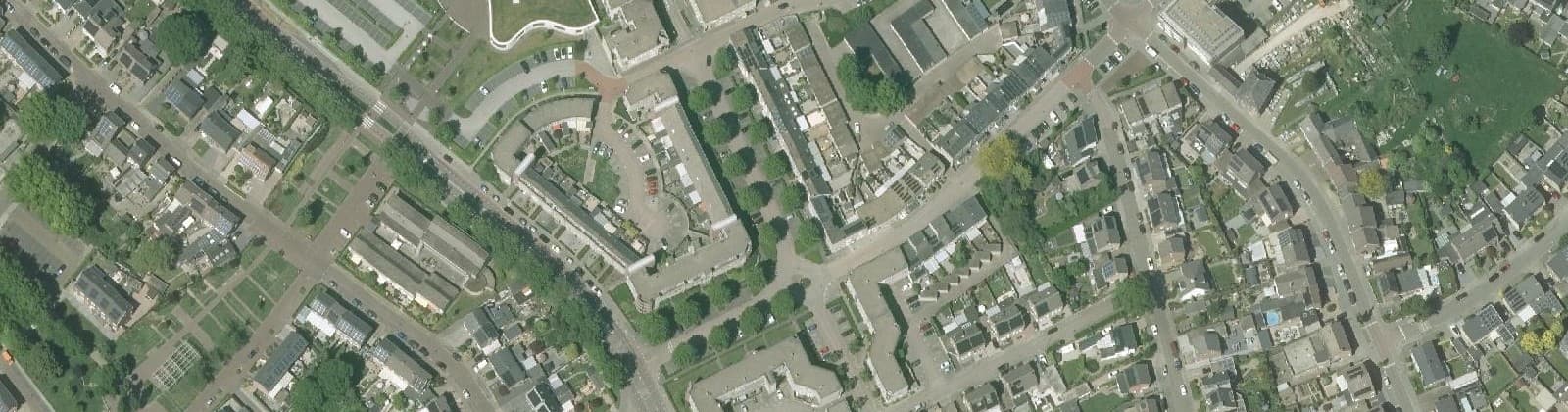 Luchtfoto van Op de Kamp