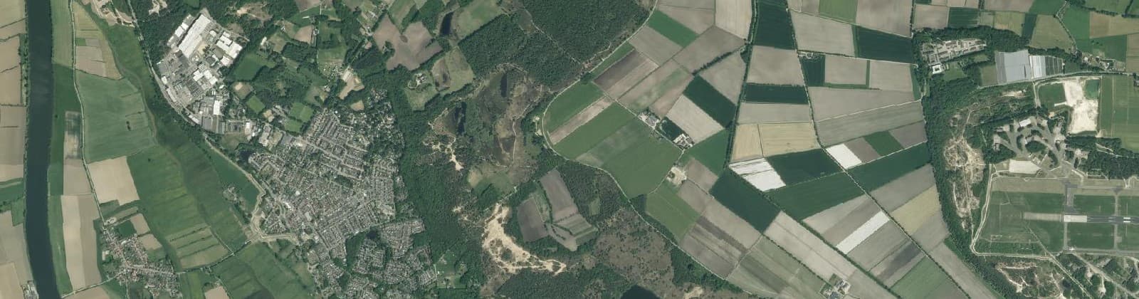 Luchtfoto van Nieuw-Bergen Buitengebied