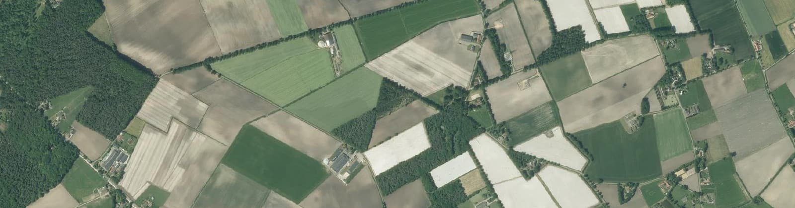 Luchtfoto van Deckerstraat-Bergdijk