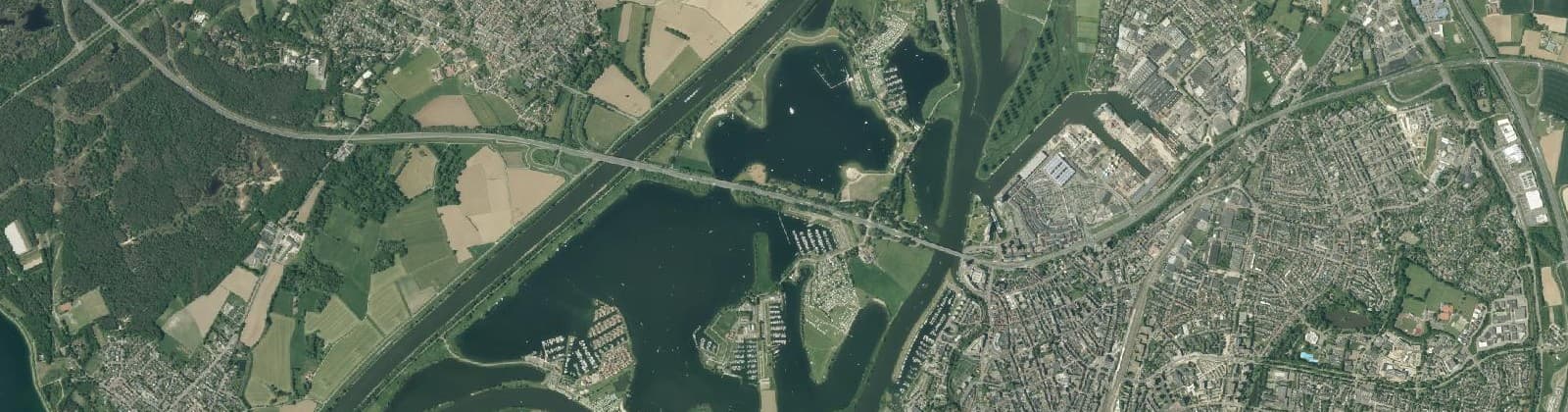 Luchtfoto van Maasplassen